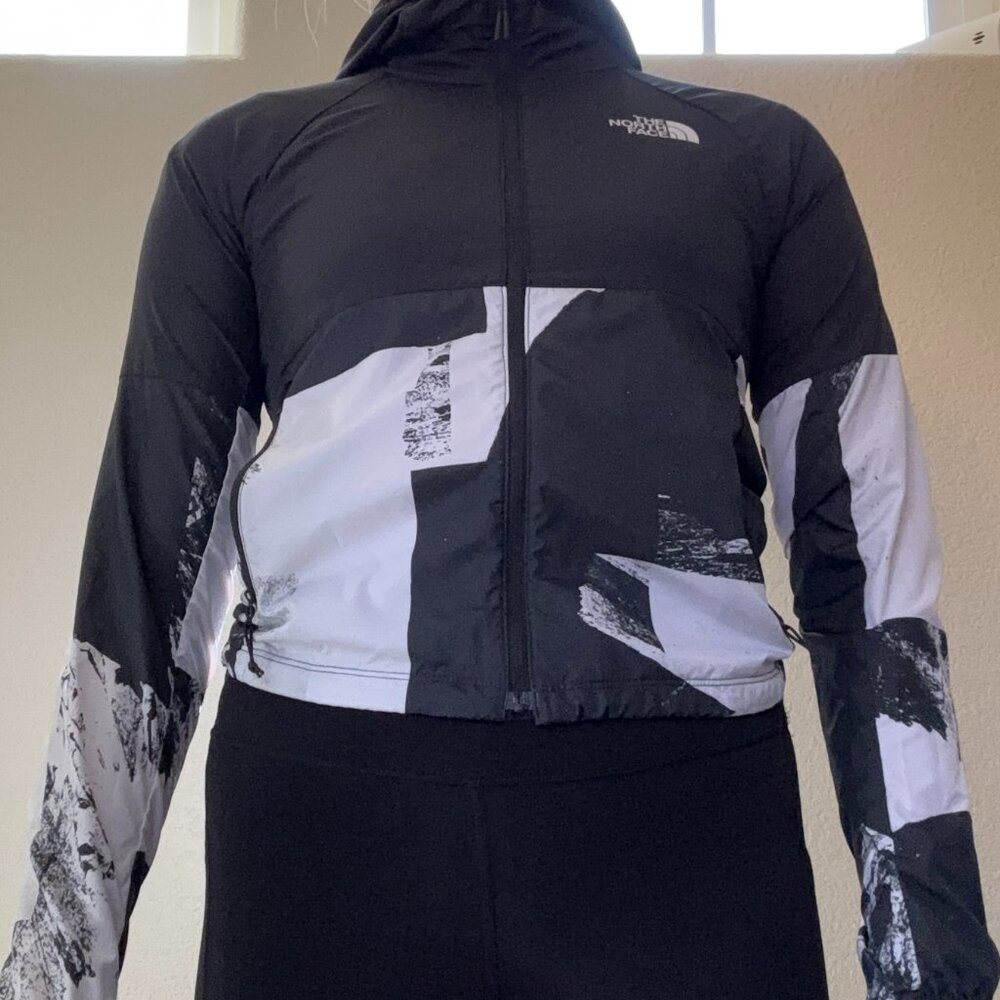 Lightweight Black and White Coat The North Face